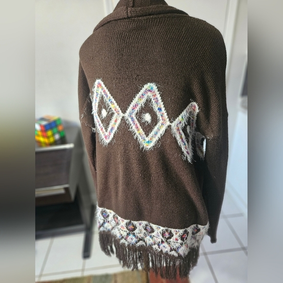 Long Brown Fringed Cardigan, Sz L, New Directions, Boho Aztec Pattern - Picture 4 of 6